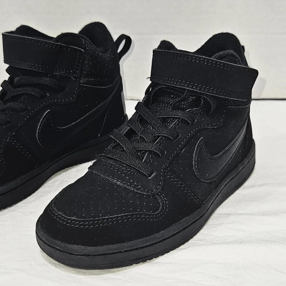 Nike Court All-Black High-Top Shoes - Picture 3 of 9